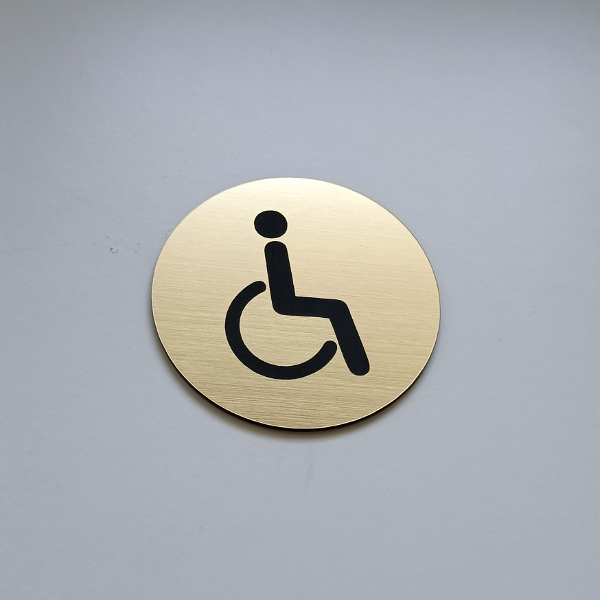 okrúhla zlatá tabuľka bezbariérové WC
