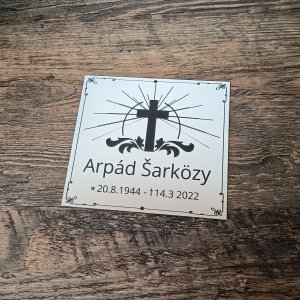 Tabuľka na hrob kríž
