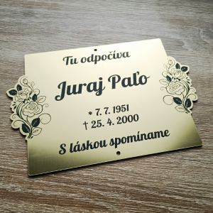 Tabuľka na hrob s ružami